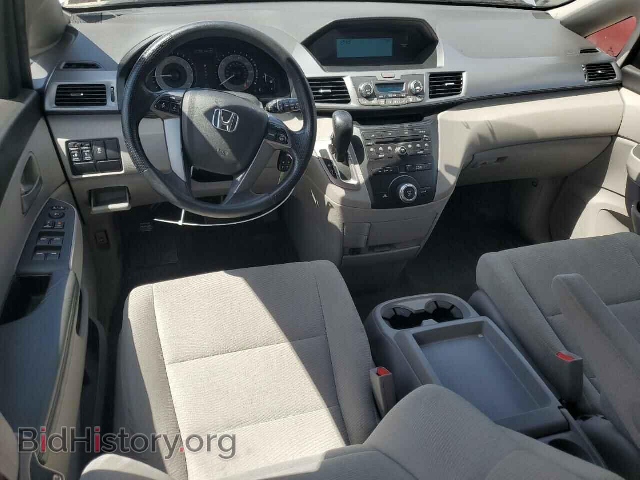 2011 HONDA All Models - VIN: 5FNRL5H46BB059402 - Photo 8