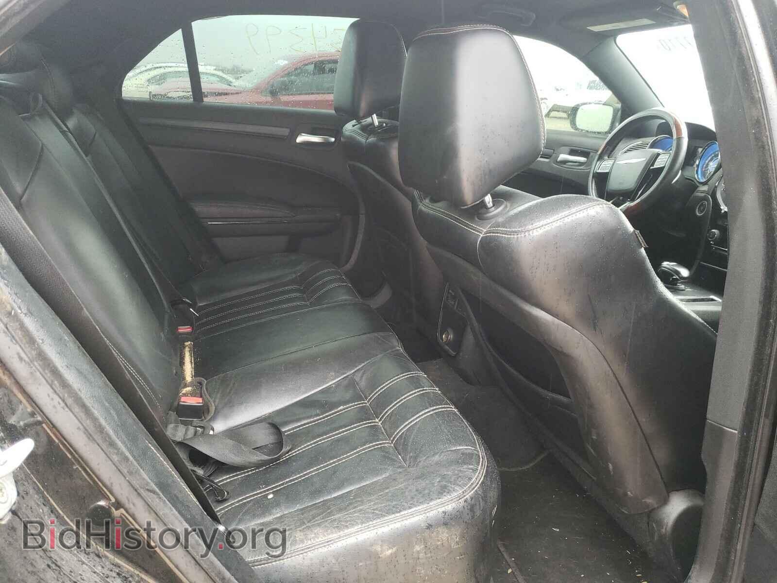 2013 CHRYSLER 300 - VIN: 2C3CCABG2DH657943 - Фото 6