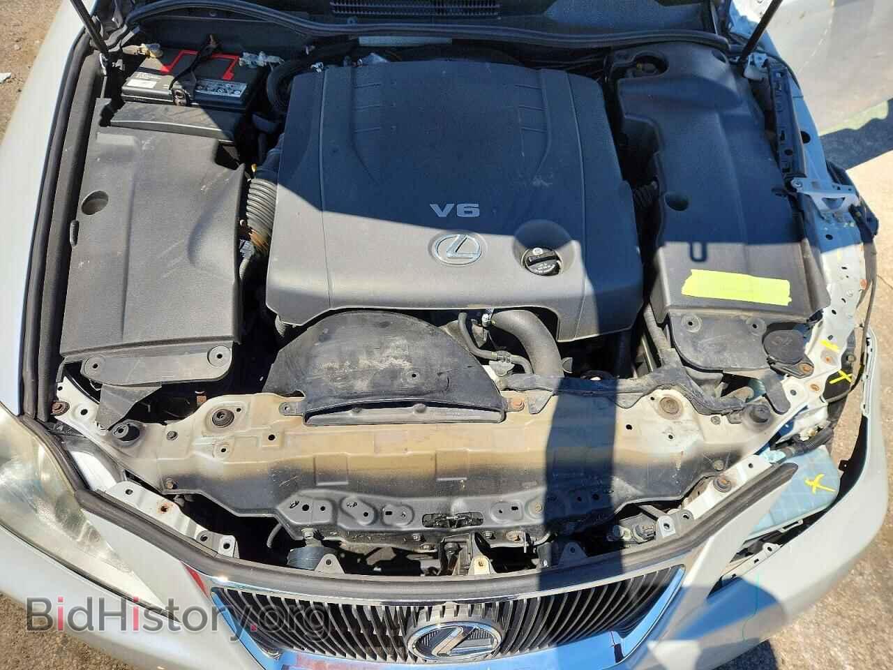 2008 LEXUS IS - VIN: JTHCK262282023886 - Photo 11