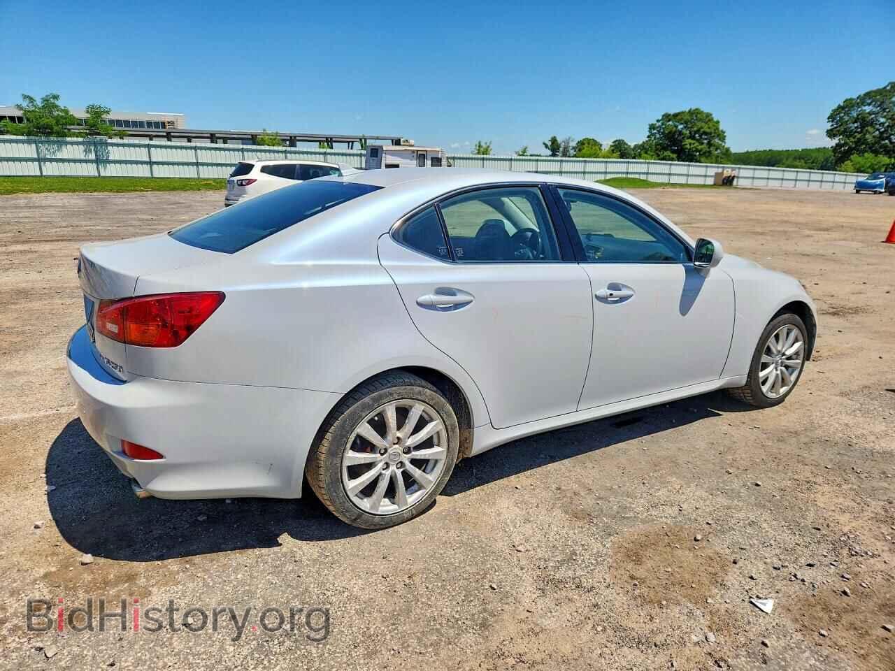 2008 LEXUS IS - VIN: JTHCK262282023886 - Photo 3