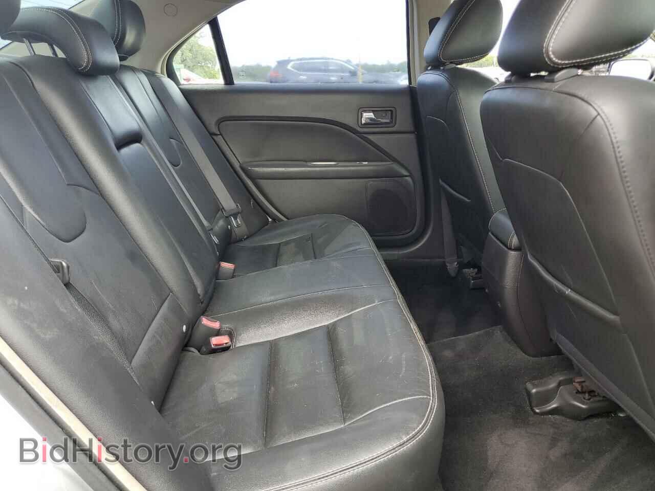 2011 FORD ALL Models - VIN: 3FAHP0JA3BR230582 - Фото 10