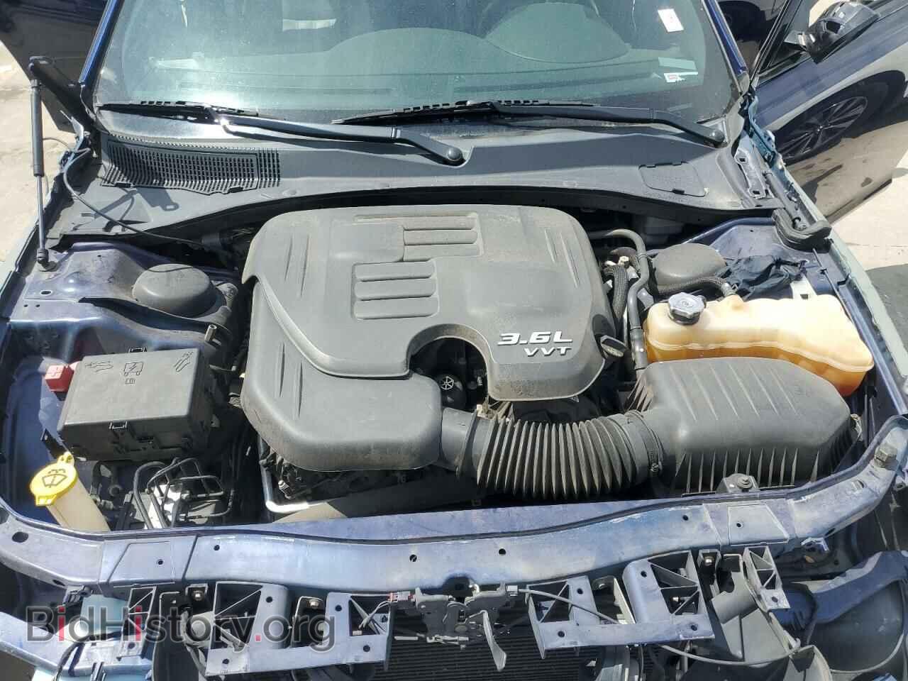 2014 CHRYSLER 300 - VIN: 2C3CCAGG0EH331360 - Фото 11