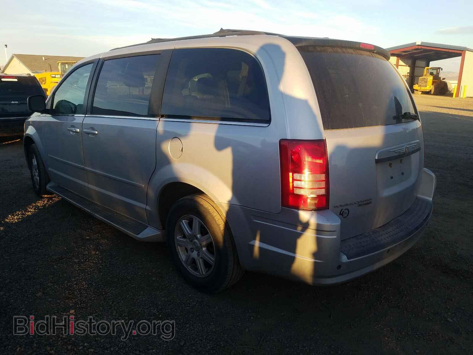 2008 CHRYSLER MINIVAN - VIN: 2A8HR54P38R776095 - Фото 3