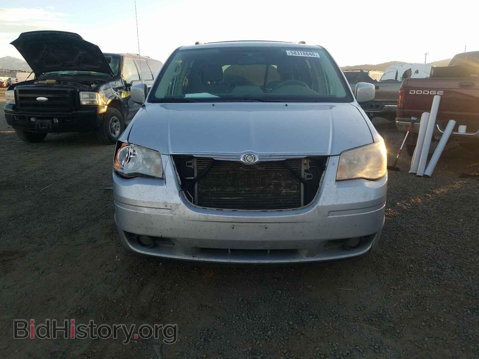 2008 CHRYSLER MINIVAN - VIN: 2A8HR54P38R776095 - Фото 9