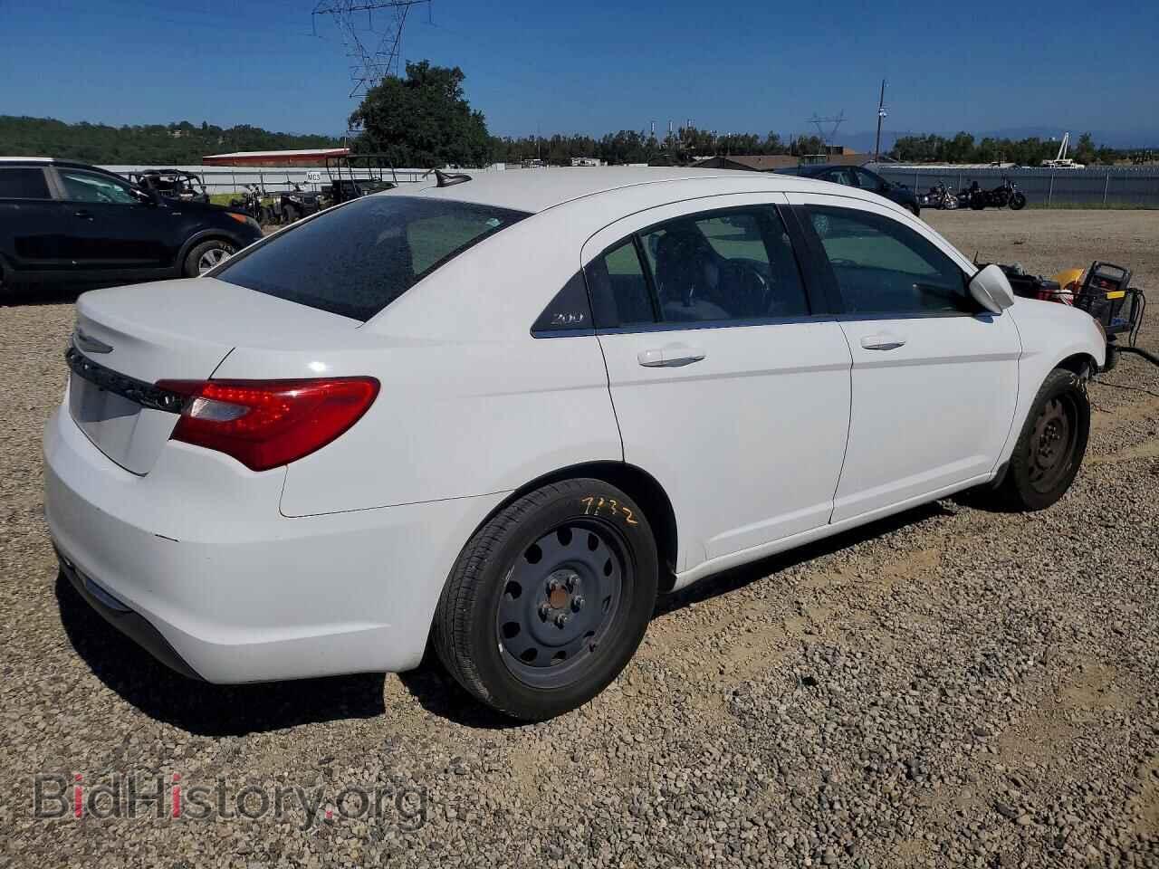 2014 CHRYSLER 200 - VIN: 1C3CCBAB1EN213232 - Photo 3