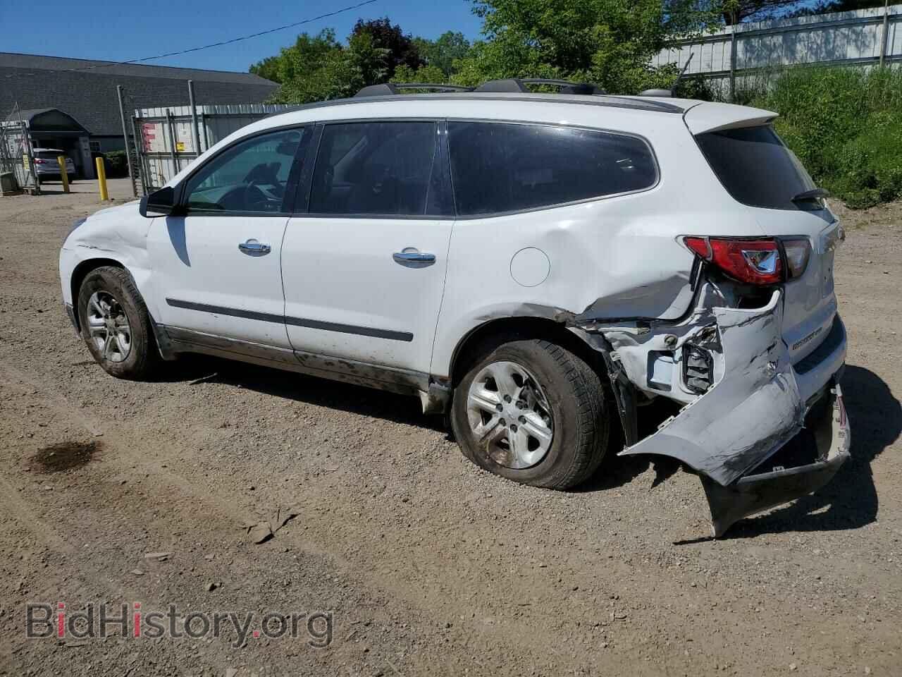 2017 CHEVROLET TRAVERSE - VIN: 1GNKVFKD5HJ284915 - Фото 2