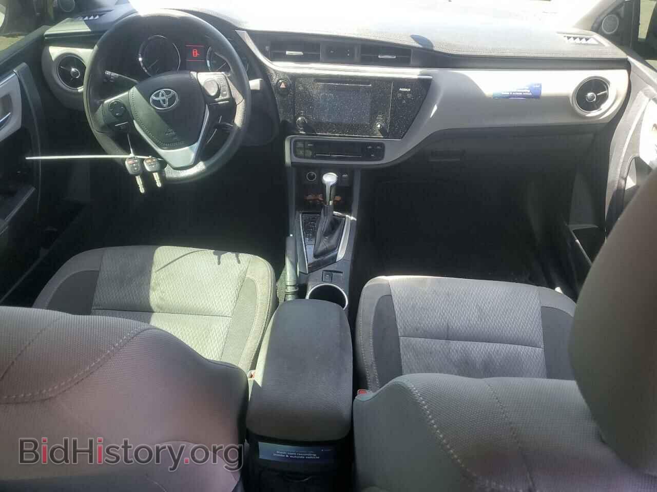 2017 TOYOTA COROLLA - VIN: 2T1BURHE7HC859136 - Фото 8