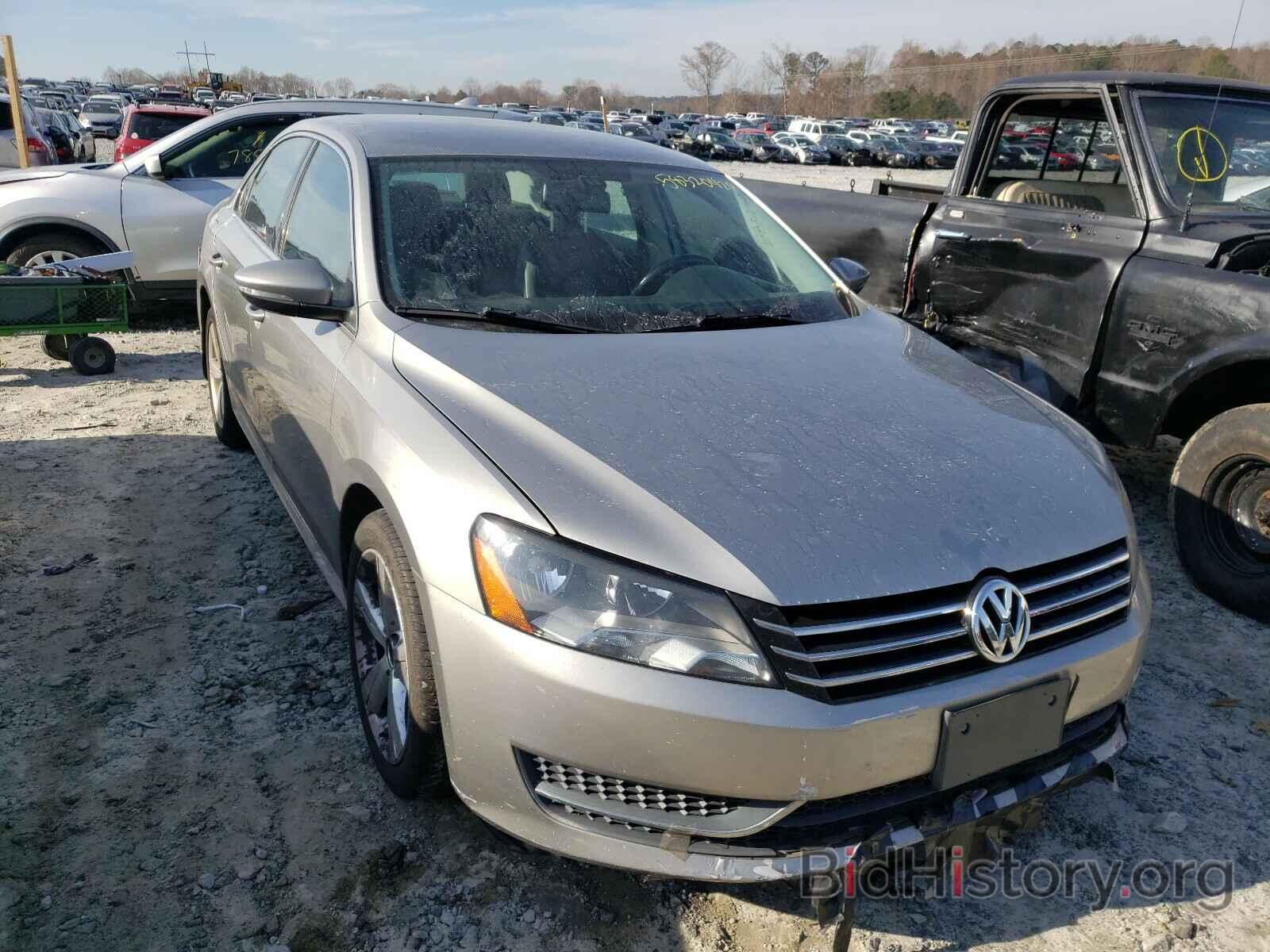 Photo 1VWBP7A36CC052979 - VOLKSWAGEN PASSAT 2012