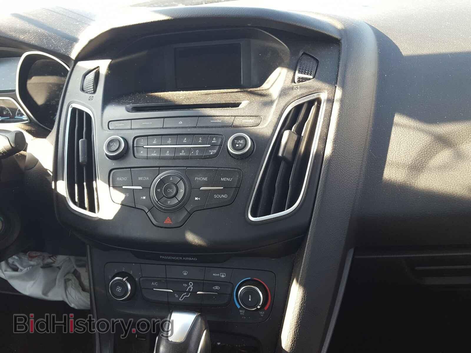 2016 FORD FOCUS - VIN: 1FADP3F21GL332275 - Photo 9