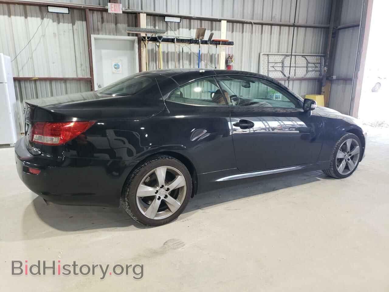 2011 LEXUS IS - VIN: JTHFF2C27B2516993 - Photo 3