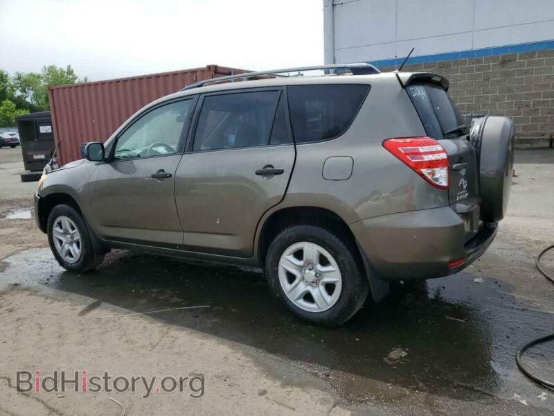 2011 Toyota RAV4 (VIN JTMBF4DVXBD040909) — photo 2 of 12