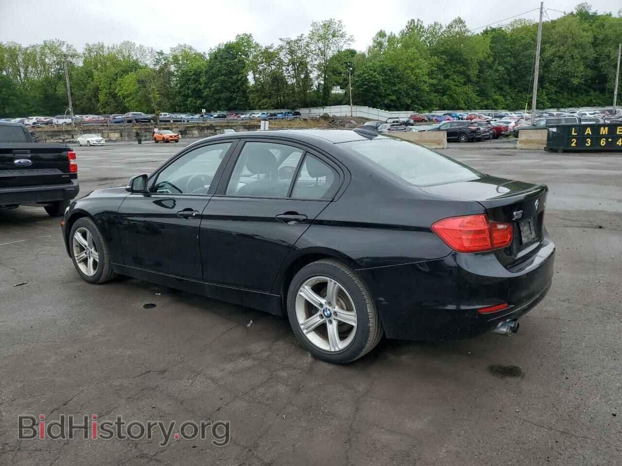 2013 BMW 3 SERIES - VIN: WBA3B5C56DF593911 - Фото 2