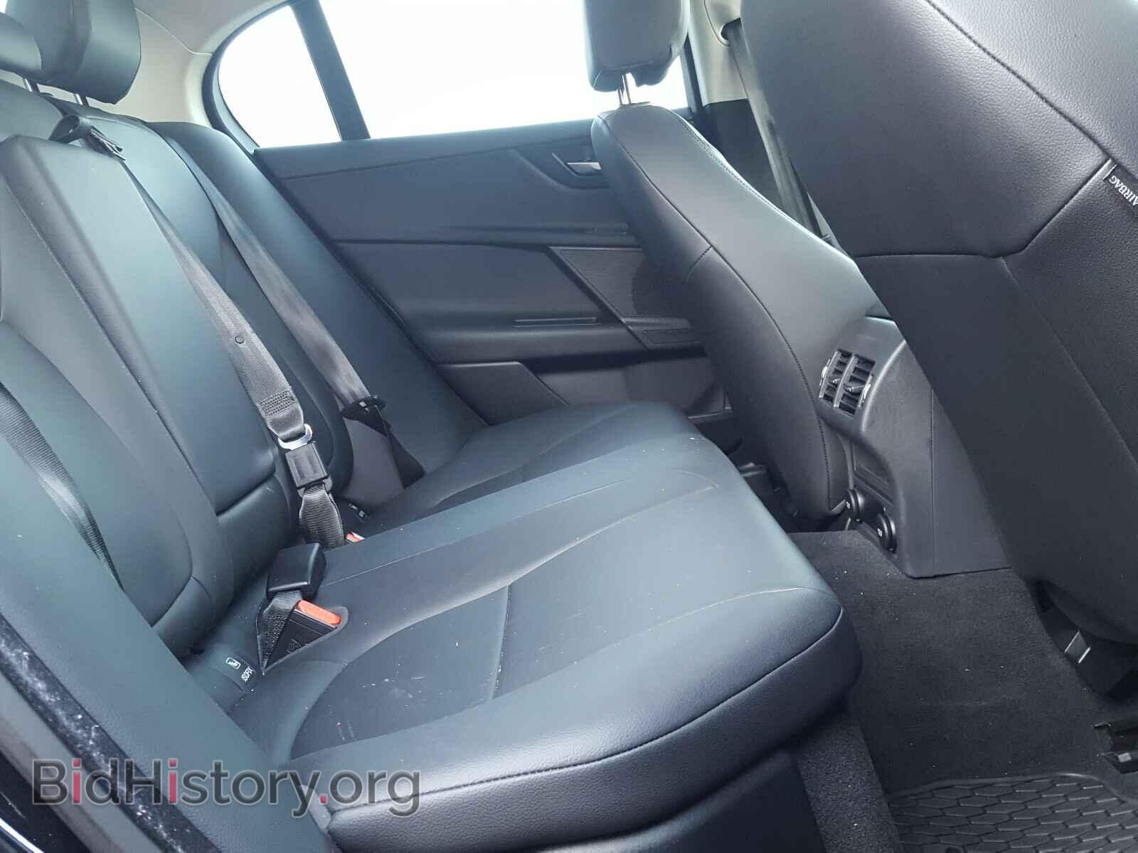 2017 JAGUAR XE - VIN: SAJAR4BNXHA977955 - Фото 6