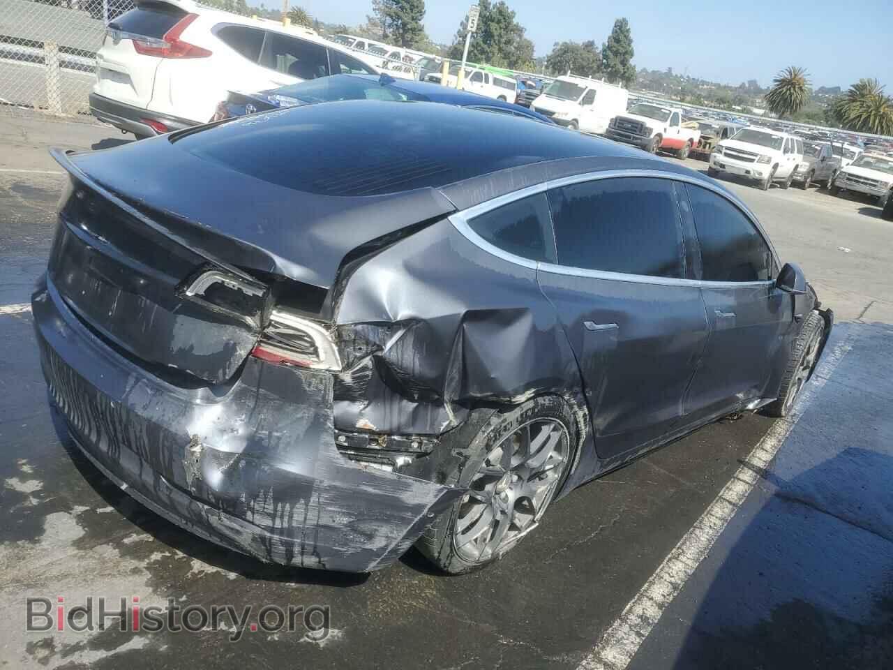 2018 TESLA MODEL 3 - VIN: 5YJ3E1EBXJF093076 - Фото 3