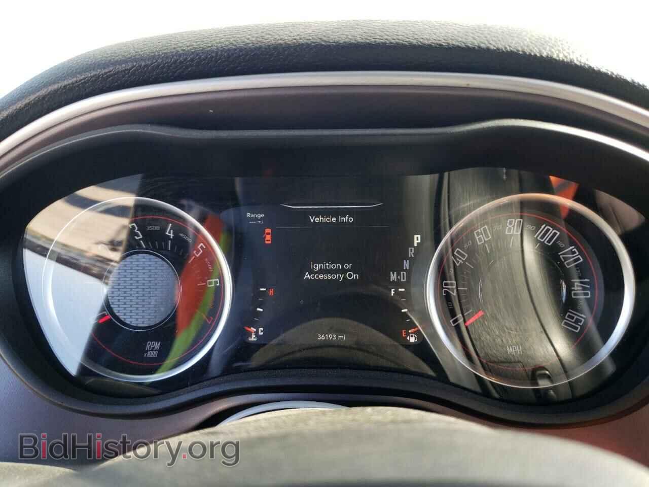 2019 DODGE CHALLENGER - VIN: 2C3CDZAG5KH570709 - Фото 9