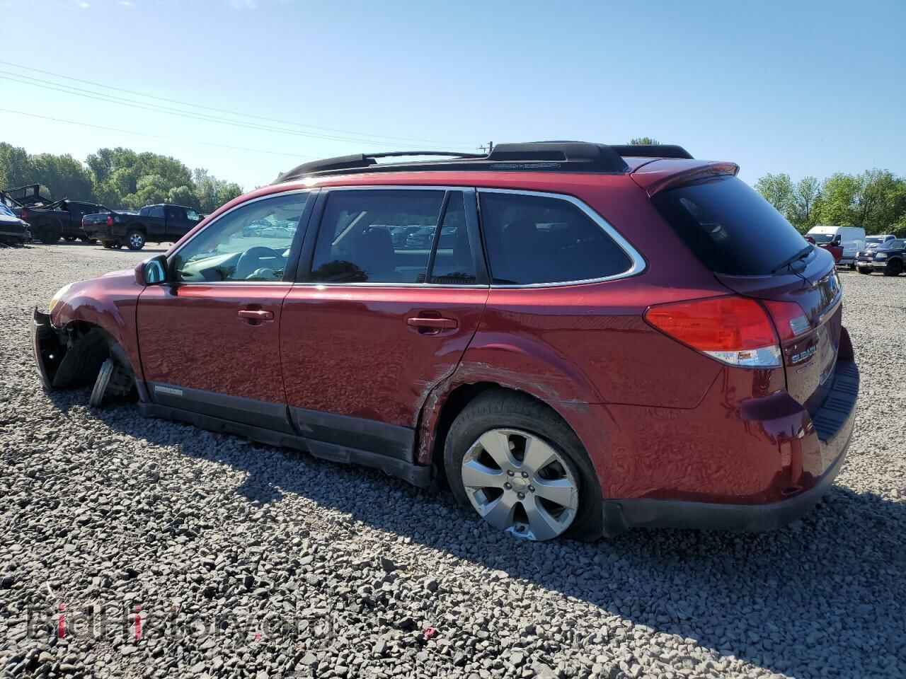 2011 SUBARU OUTBACK - VIN: 4S4BRBGC1B3408398 - Фото 2