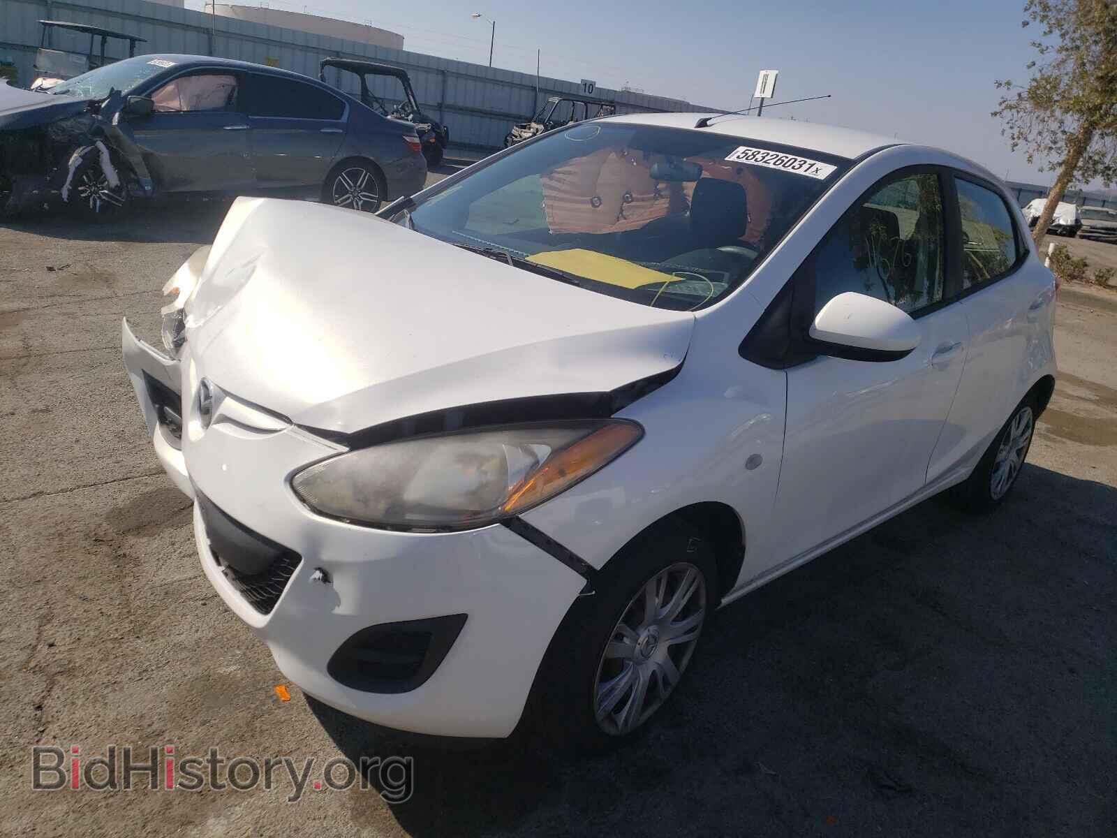 2011 MAZDA 2 - VIN: JM1DE1HZ6B0130699 - Фото 2