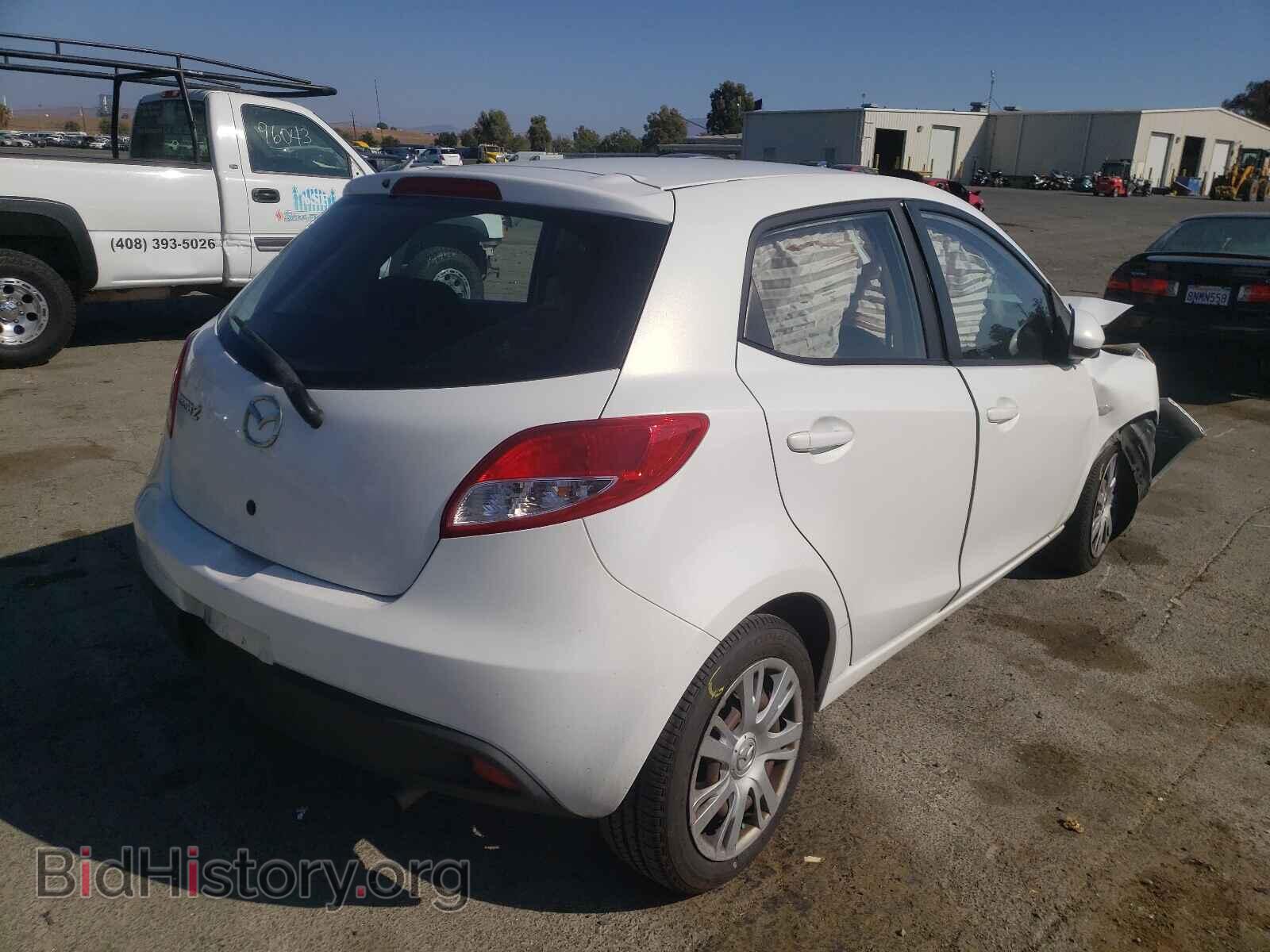 2011 MAZDA 2 - VIN: JM1DE1HZ6B0130699 - Фото 4
