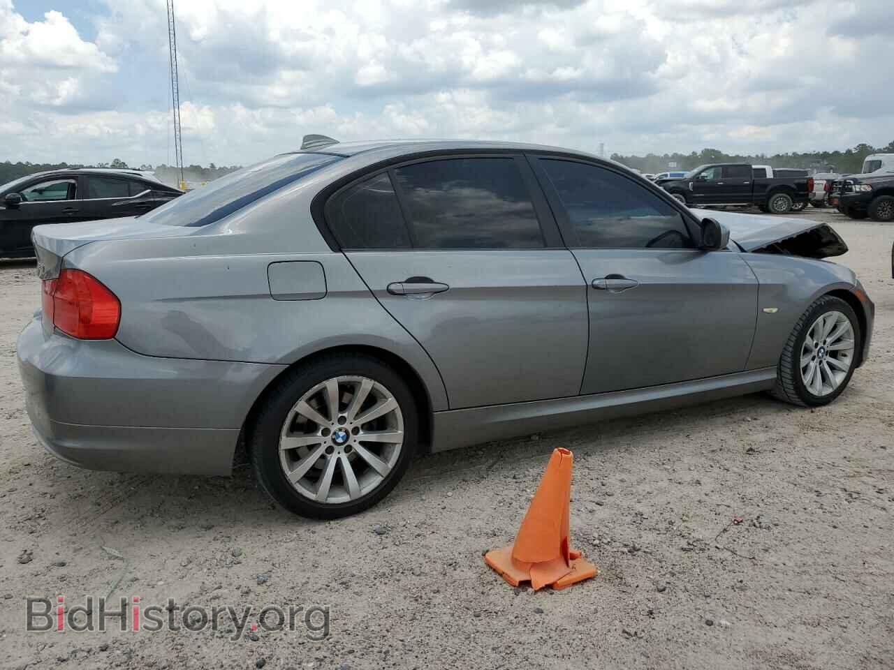2011 BMW 3 SERIES - VIN: WBAPH7C50BE851791 - Фото 3