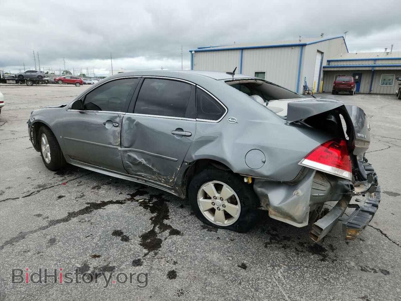 2009 CHEVROLET IMPALA - VIN: 2G1WT57K291238917 - Фото 2