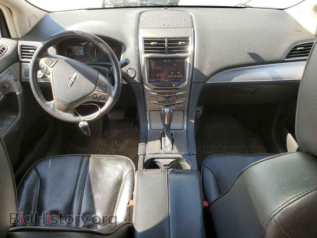 2011 LINCOLN MKX - VIN: 2LMDJ8JK1BBJ27824 - Photo 8