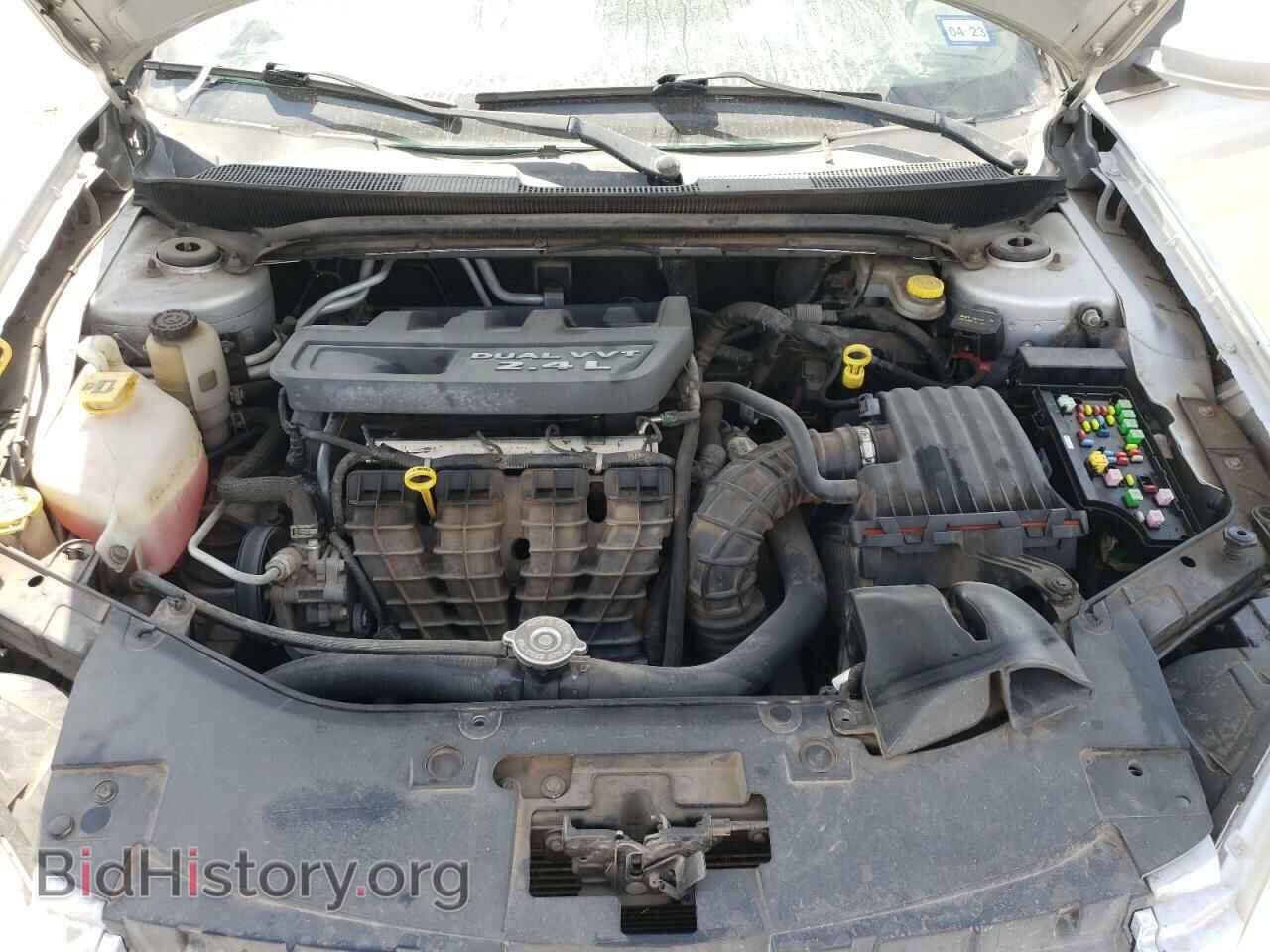 2012 CHRYSLER 200 - VIN: 1C3CCBAB8CN100486 - Фото 7