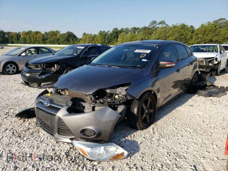 2014 Ford FOCUS (VIN 1FADP3K21EL451303) — photo 2 of 10