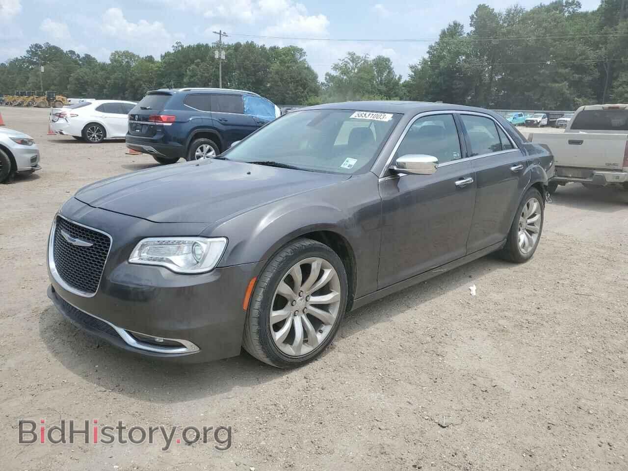 Фотография 2C3CCAEG8KH533507 - CHRYSLER 300 2019