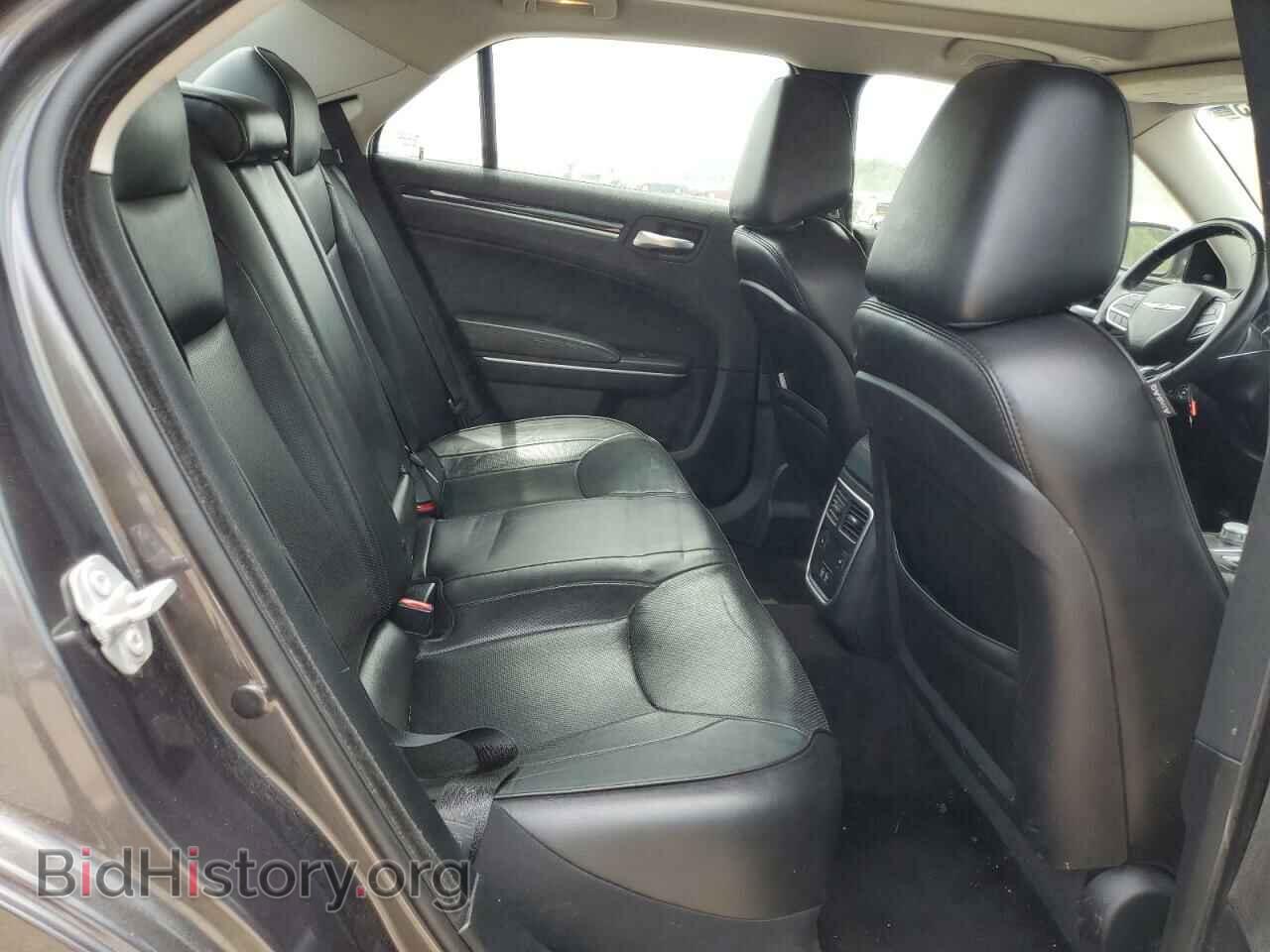 2019 CHRYSLER 300 - VIN: 2C3CCAEG8KH533507 - Фото 10