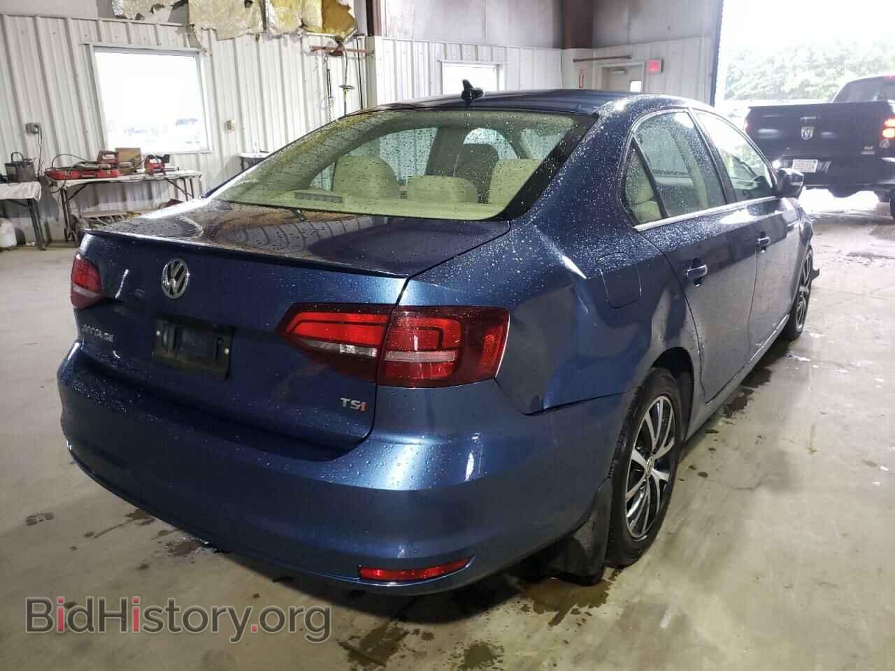 2017 VOLKSWAGEN JETTA - VIN: 3VWDB7AJ4HM288610 - Фото 4