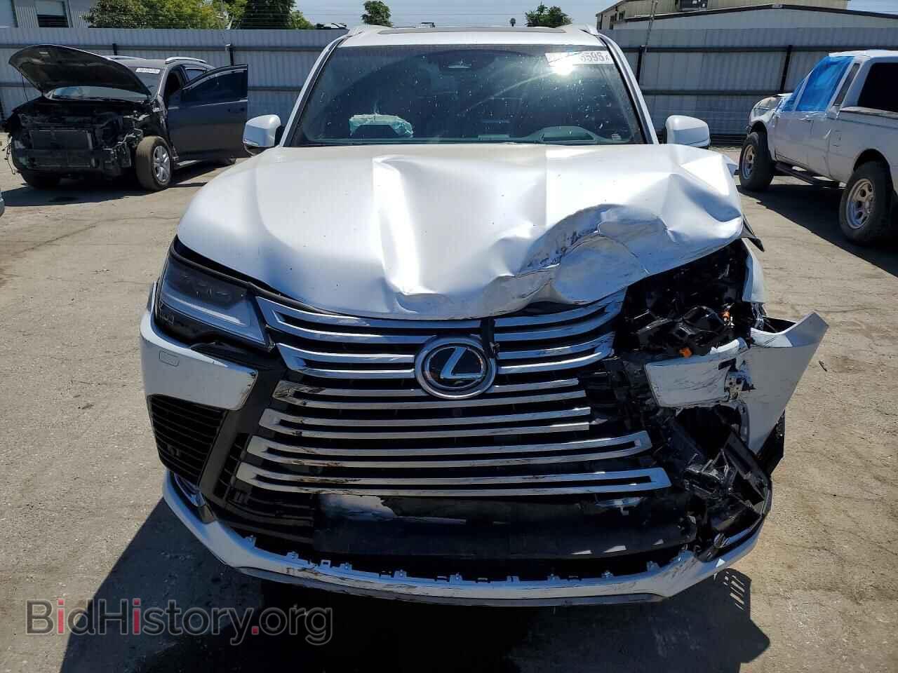 2026 LEXUS UNKNOWN - VIN: JTJGB7CX5T4090167 - Photo 5