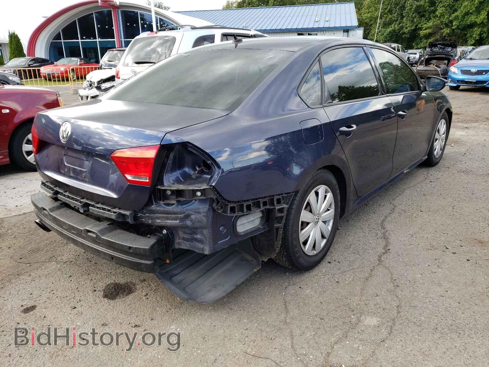 2012 VOLKSWAGEN PASSAT - VIN: 1VWAP7A31CC065246 - Фото 4