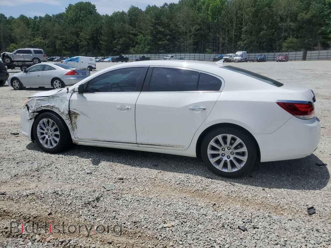 2013 BUICK LACROSSE - VIN: 1G4GC5E36DF256101 - Фото 2