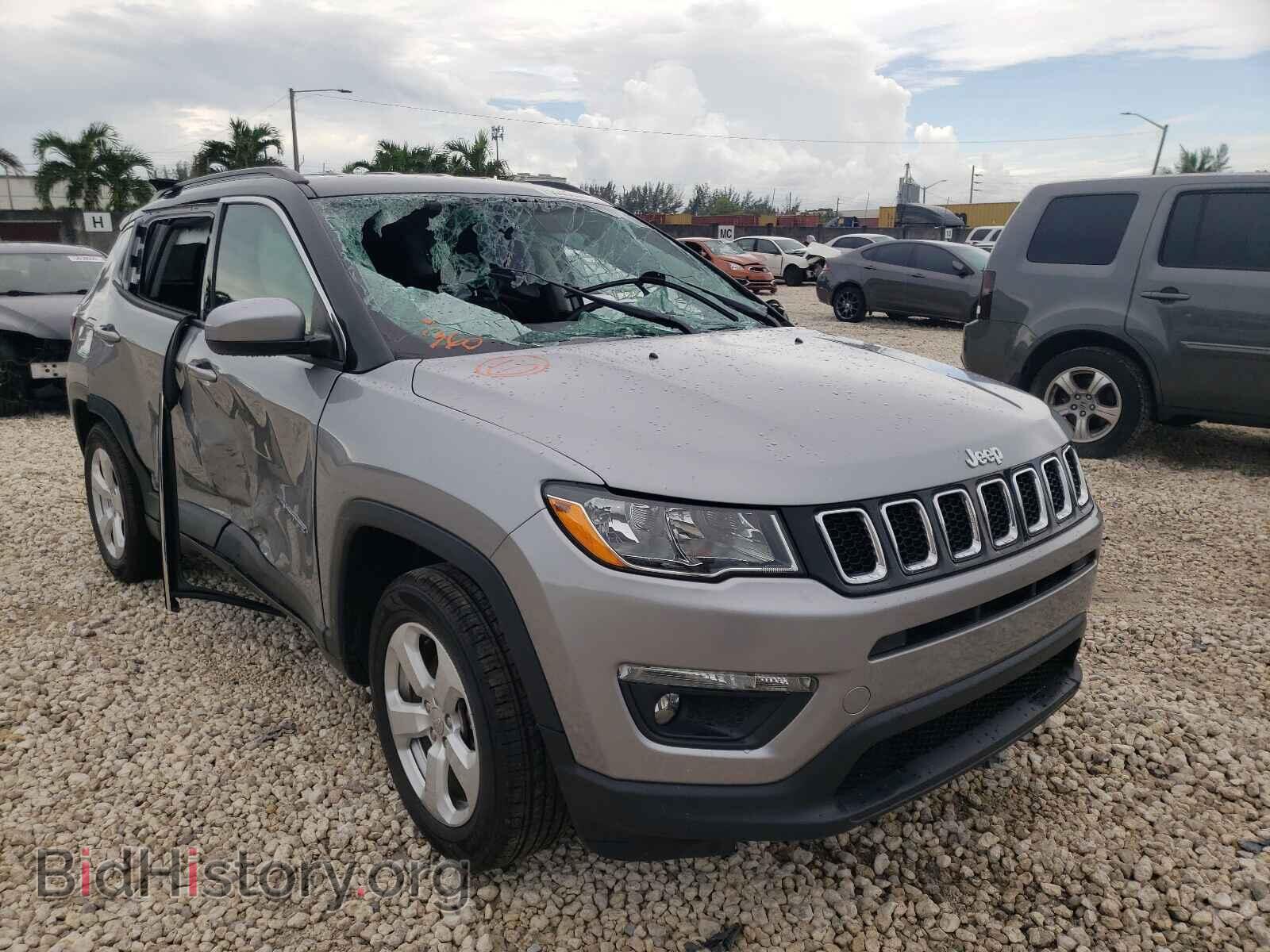 Фотография 3C4NJCBB3JT369149 - JEEP COMPASS 2018