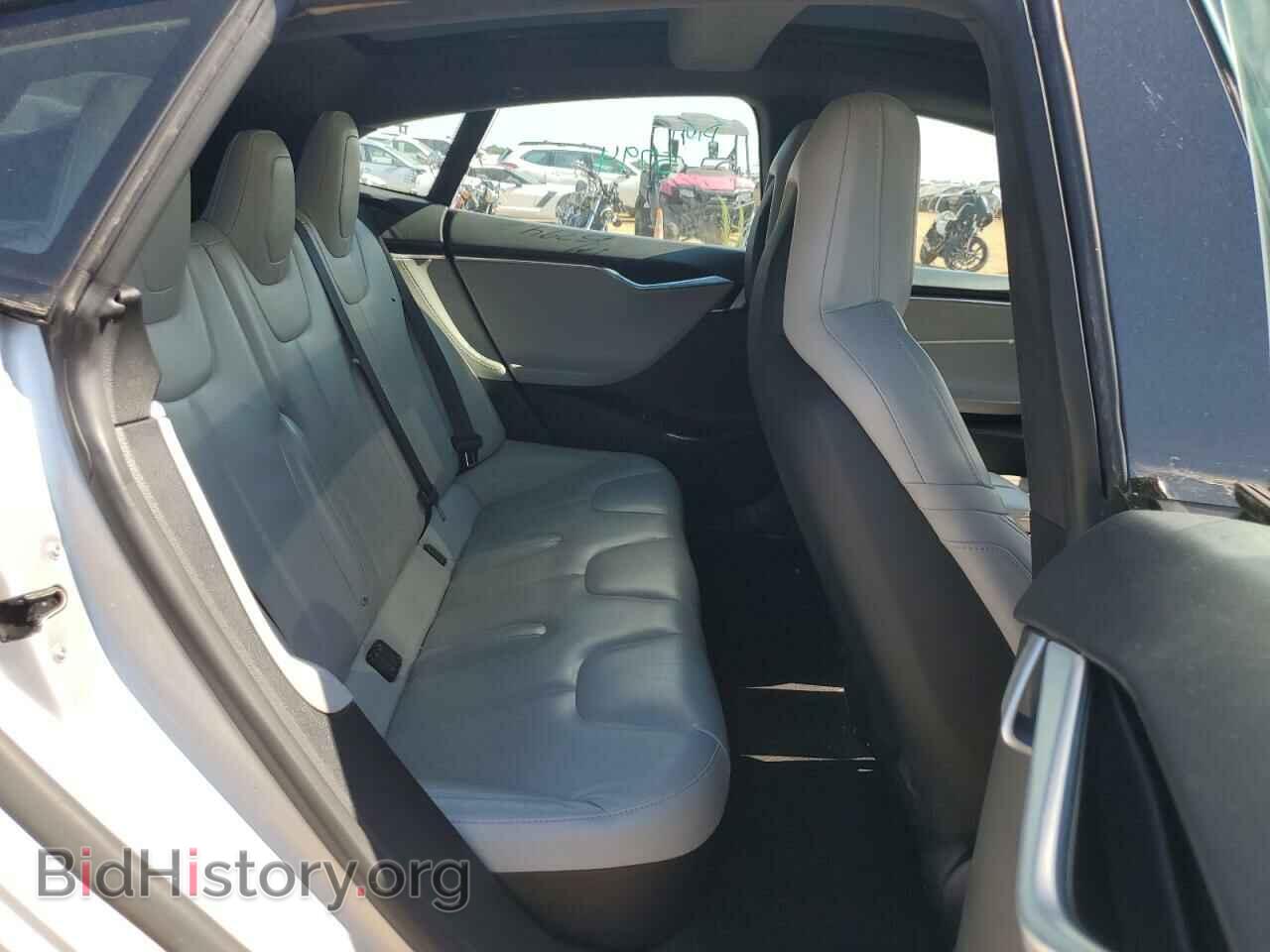 2016 TESLA MODEL S - VIN: 5YJSA1E21GF145095 - Фото 10