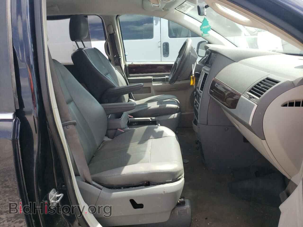 2010 CHRYSLER MINIVAN - VIN: 2A4RR5D18AR188300 - Фото 5