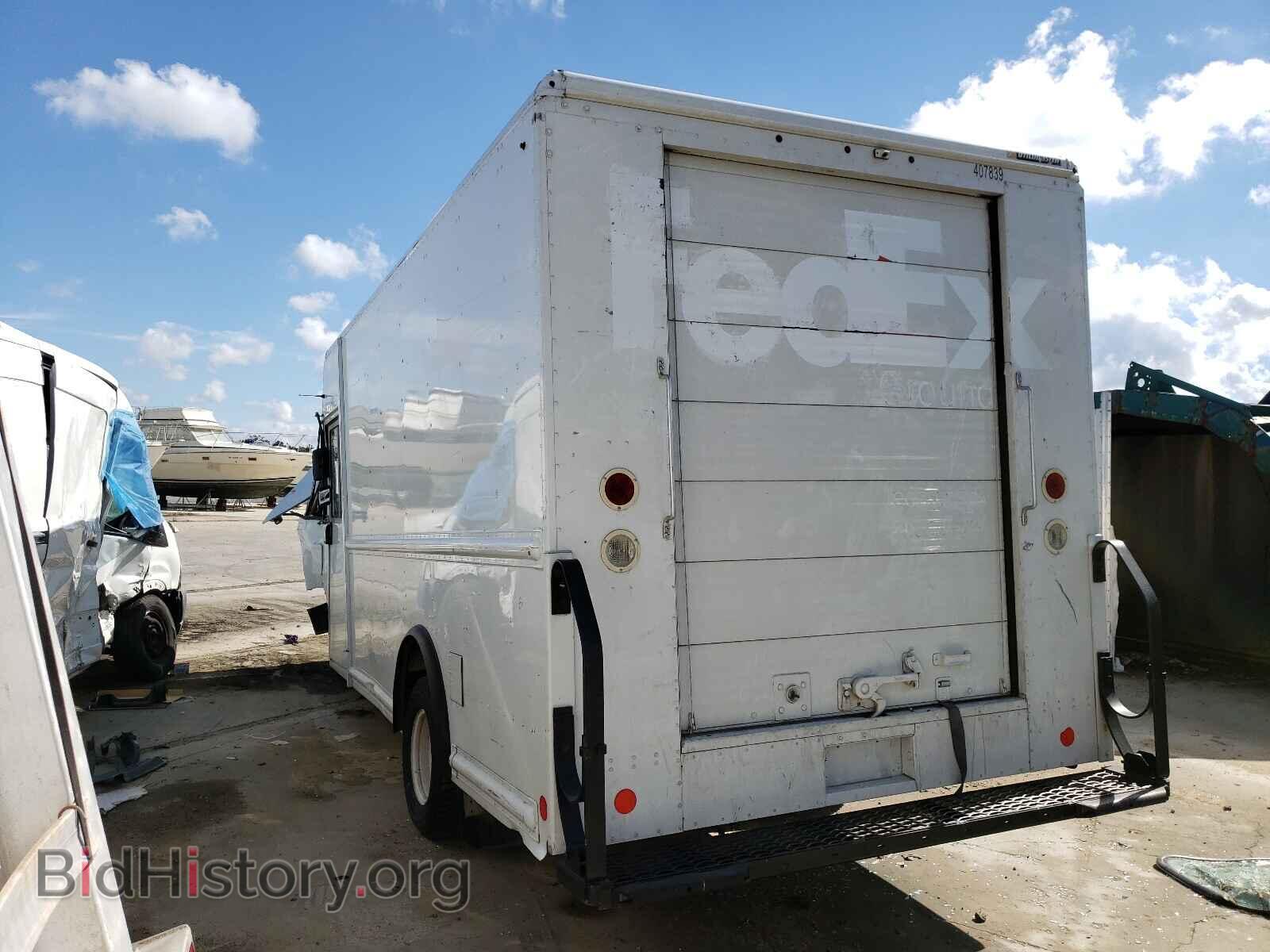2017 FORD ECONOLINE - VIN: 1FC3E4K65HDC47848 - Фото 3