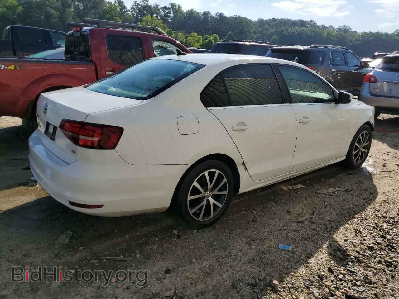 2017 VOLKSWAGEN JETTA - VIN: 3VWDB7AJ4HM313036 - Фото 3