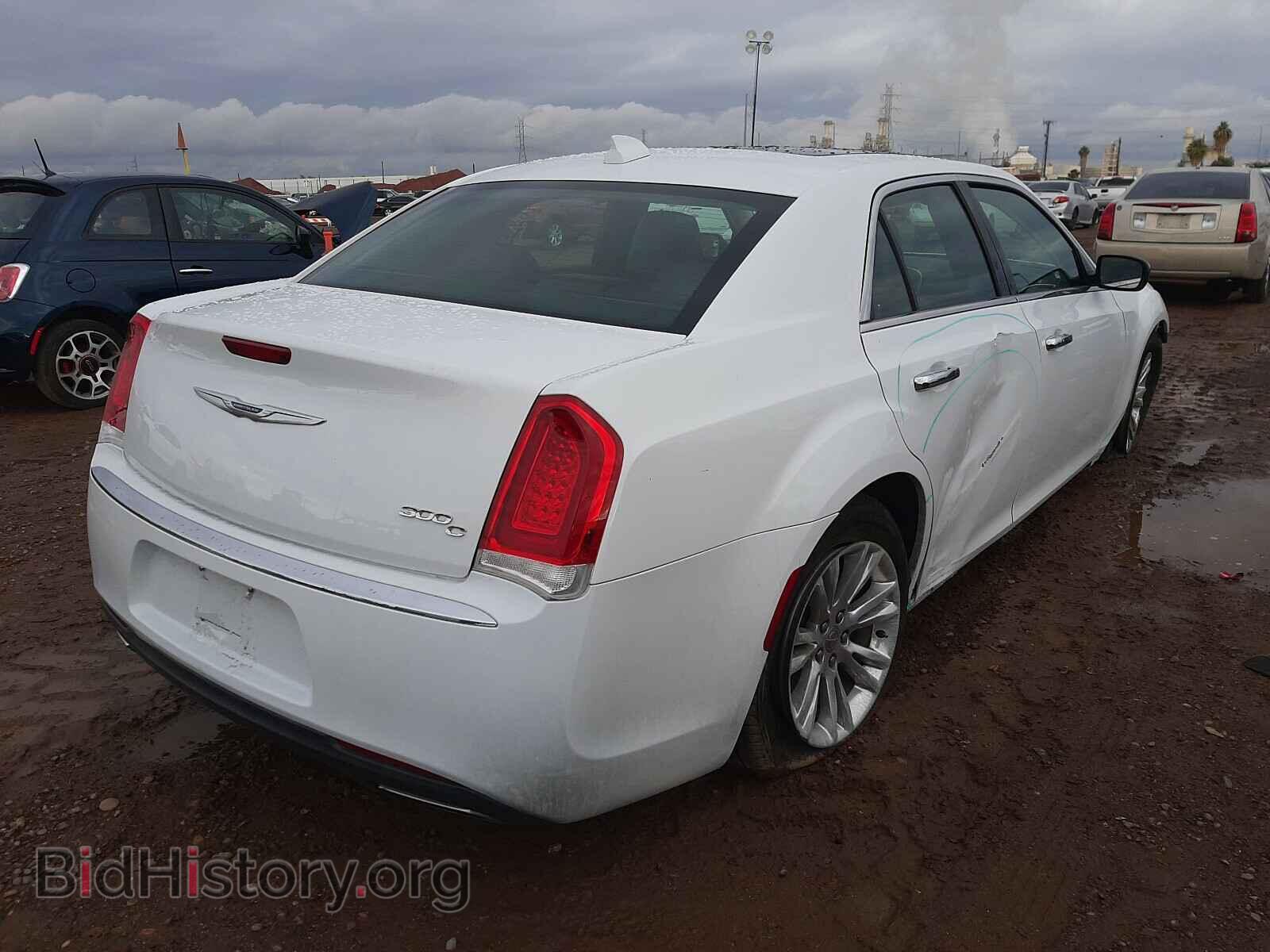 2017 CHRYSLER 300 - VIN: 2C3CCAEG9HH564385 - Фото 4