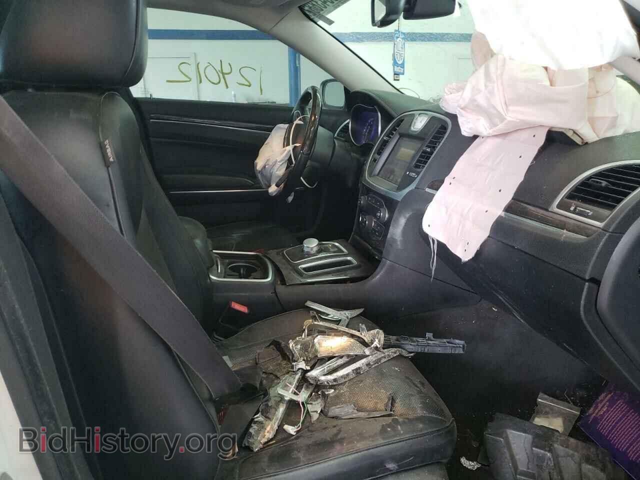 2016 CHRYSLER 300 - VIN: 2C3CCAEG9GH181660 - Фото 5