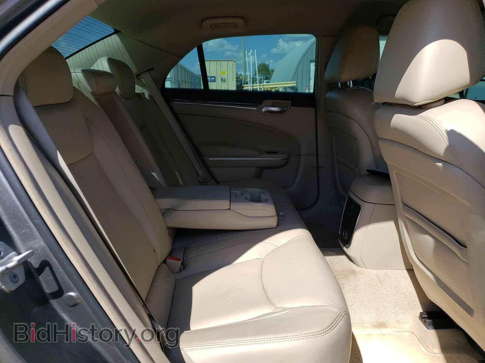2012 CHRYSLER 300 - VIN: 2C3CCACG9CH173765 - Фото 6