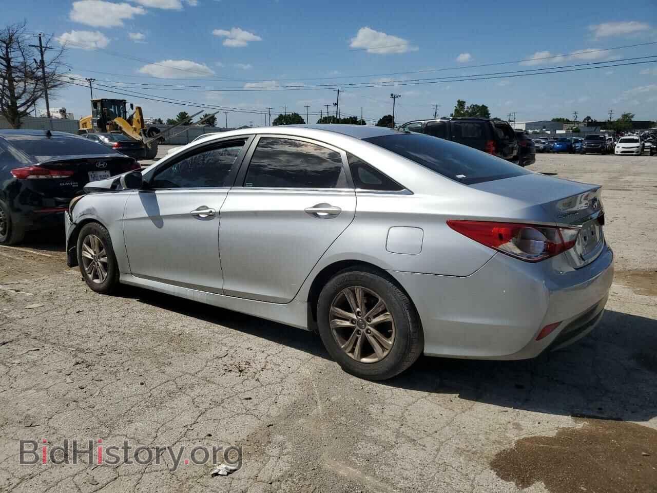 2014 HYUNDAI SONATA - VIN: 5NPEB4AC7EH931475 - Фото 2