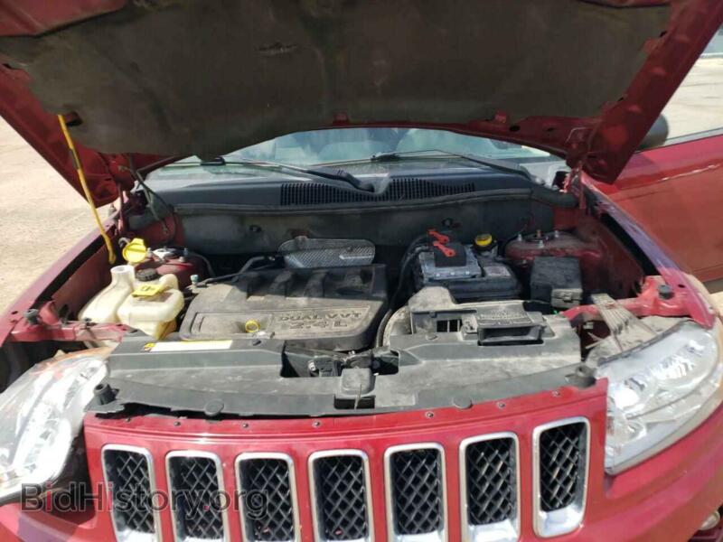 2012 Jeep COMPASS (VIN 1C4NJDBB6CD590159) — photo 7 of 10