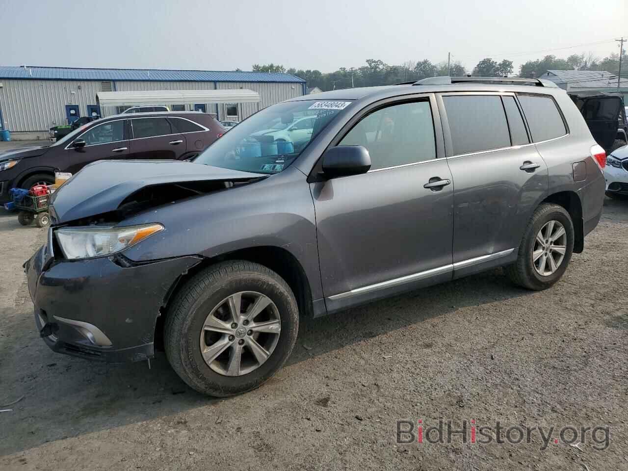 Toyota Highlander 2011 горах