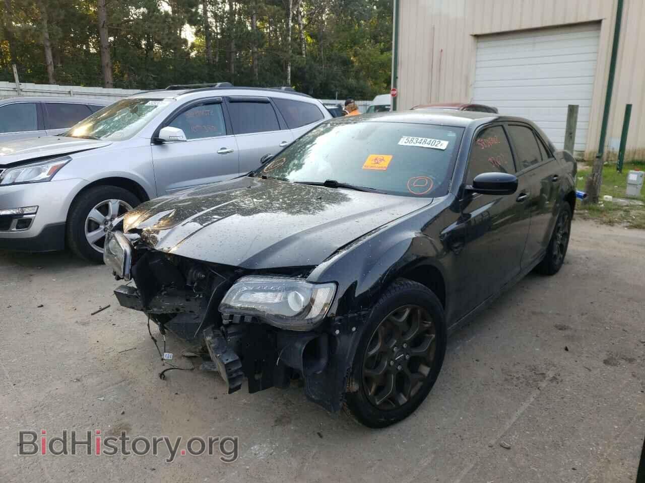 2016 CHRYSLER 300 - VIN: 2C3CCAGG0GH282809 - Фото 2