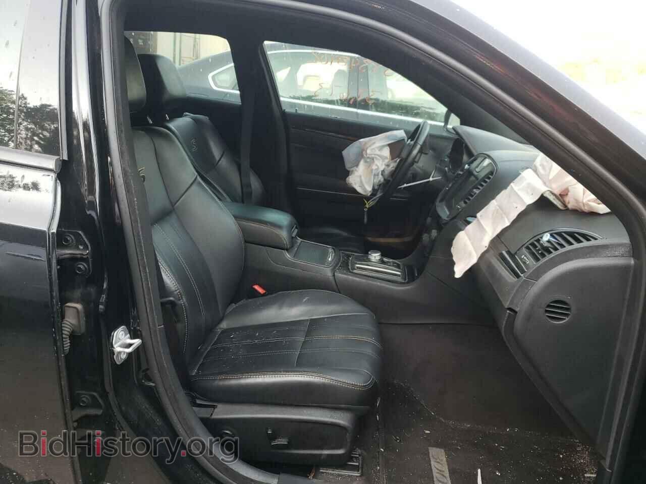 2016 CHRYSLER 300 - VIN: 2C3CCAGG0GH282809 - Фото 5