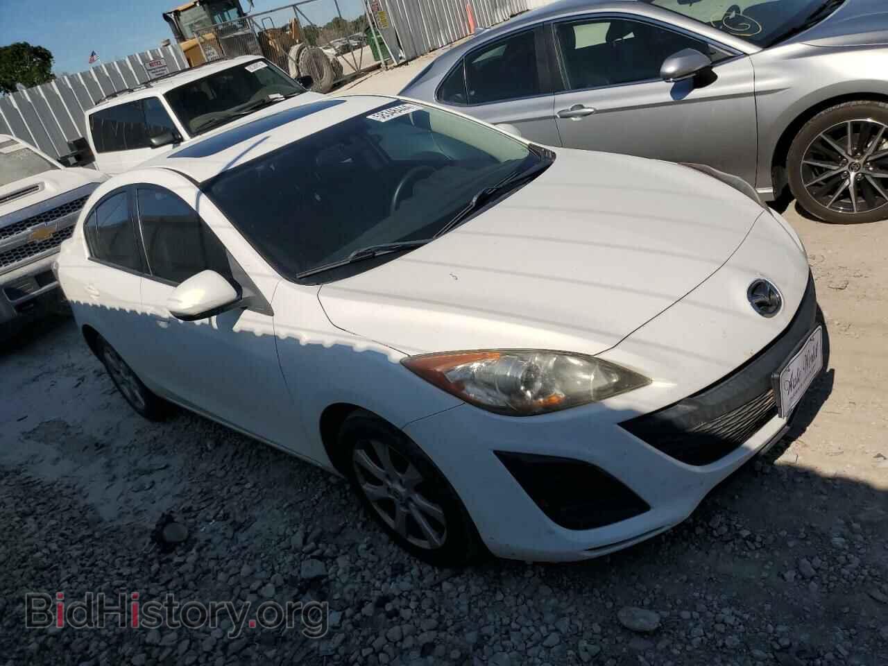 2011 MAZDA 3 - VIN: JM1BL1VF1B1408622 - Фото 4