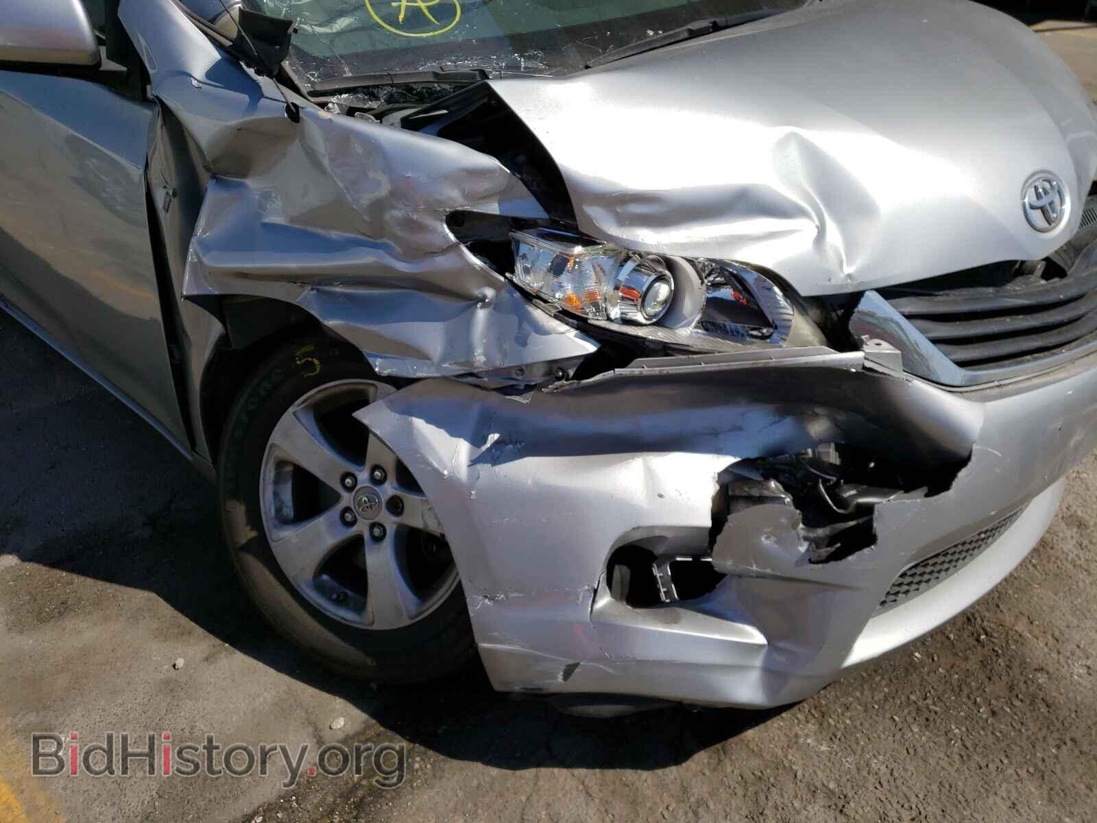 2011 TOYOTA SIENNA - VIN: 5TDKK3DC3BS052425 - Фото 9
