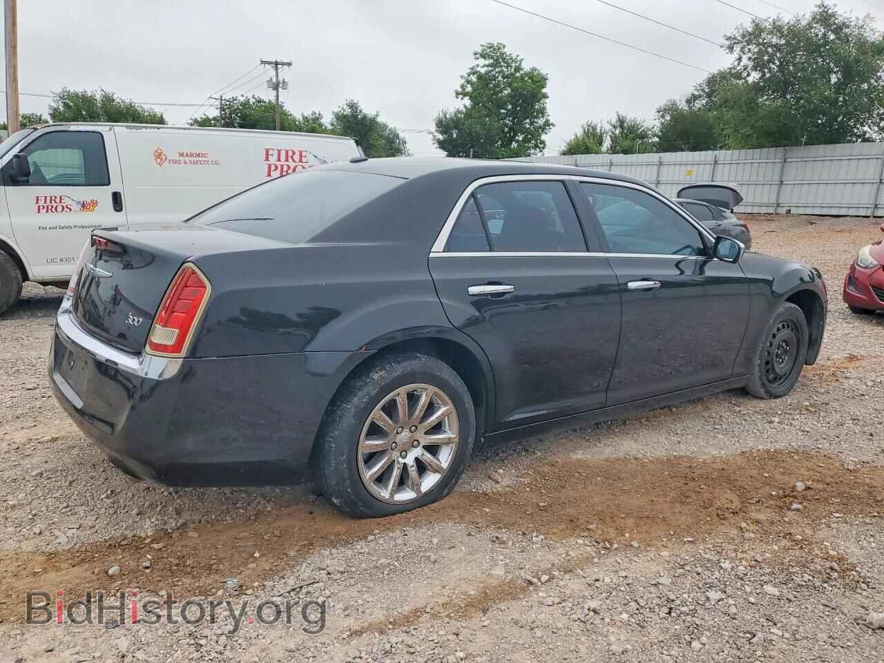 2011 CHRYSLER 300 - VIN: 2C3CA5CG3BH546374 - Фото 3