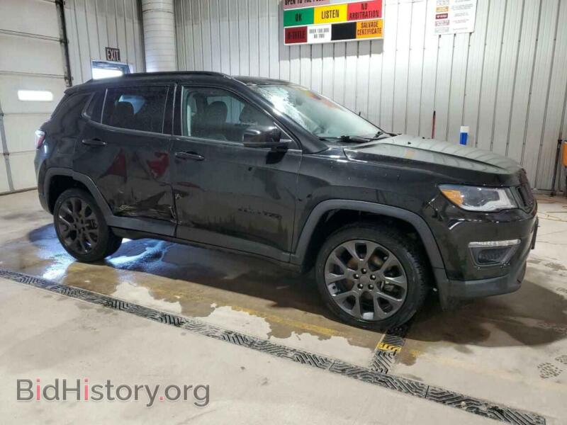 2019 Jeep COMPASS (VIN 3C4NJDCB2KT761500) — фото 4 из 16